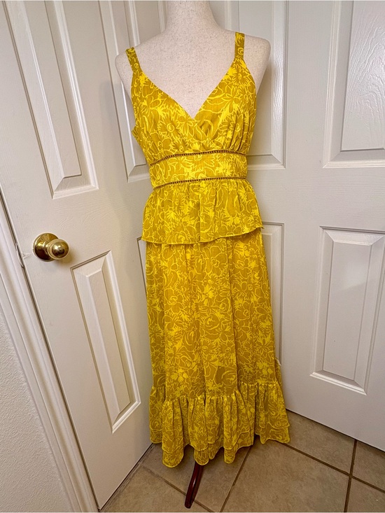 Likely Dresses & Skirts - Revolve Likely Carla Floral Midi Dress Yellow Boho Resort Size 6